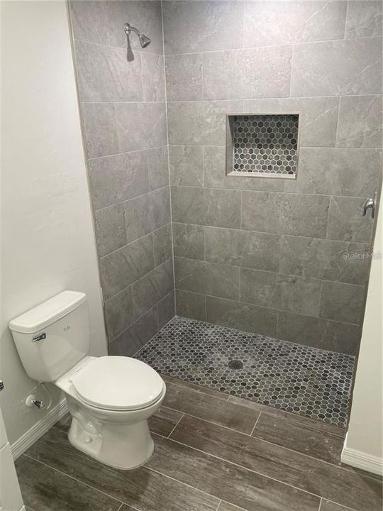 出租: $2,150 (4 贝兹, 2 浴室, 1791 平方英尺)