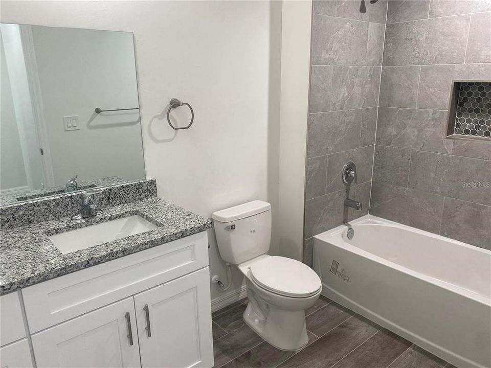 出租: $2,150 (4 贝兹, 2 浴室, 1791 平方英尺)