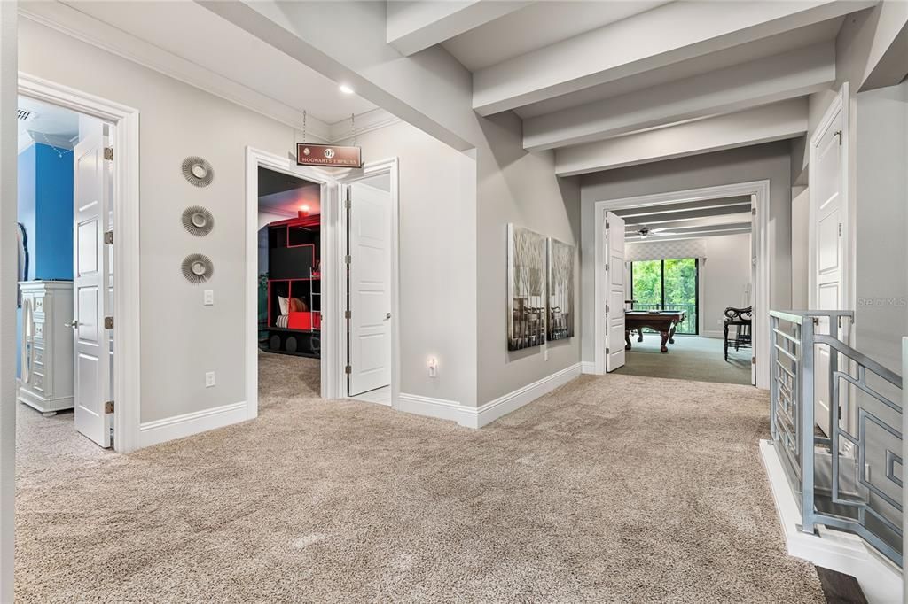 En Venta: $1,975,000 (9 camas, 9 baños, 5853 Pies cuadrados)