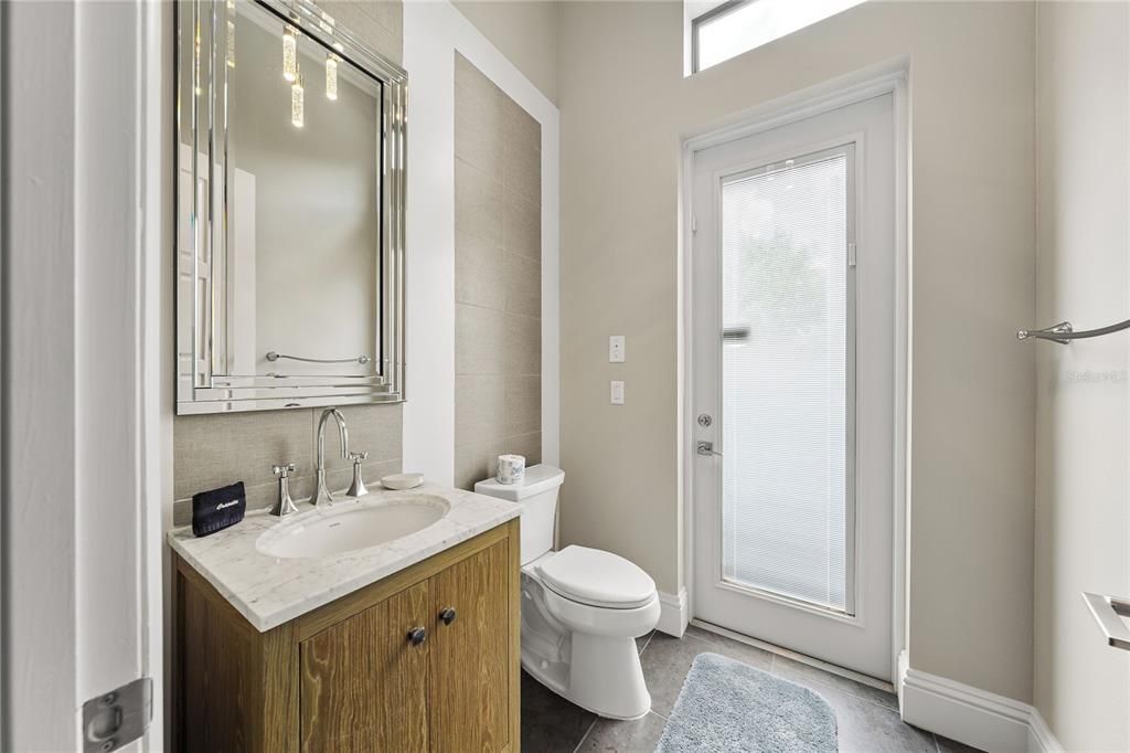 En Venta: $1,975,000 (9 camas, 9 baños, 5853 Pies cuadrados)