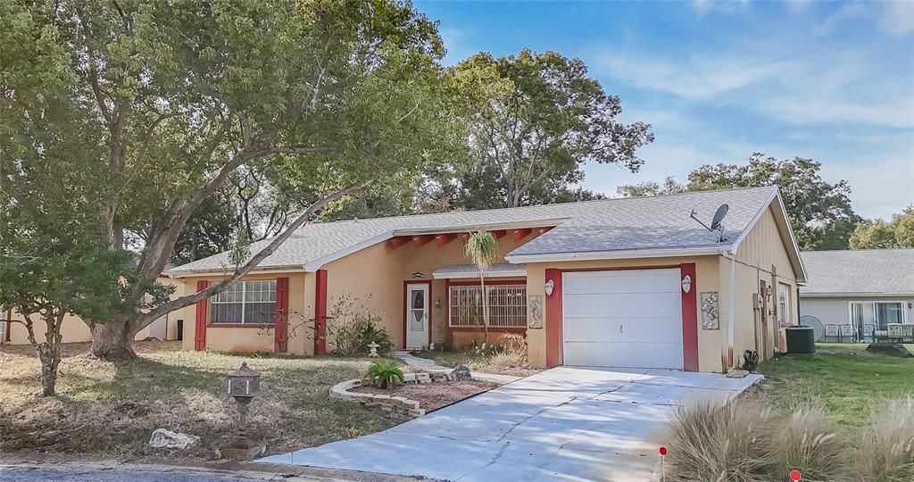 For Sale: $199,000 (2 beds, 2 baths, 1414 Square Feet)