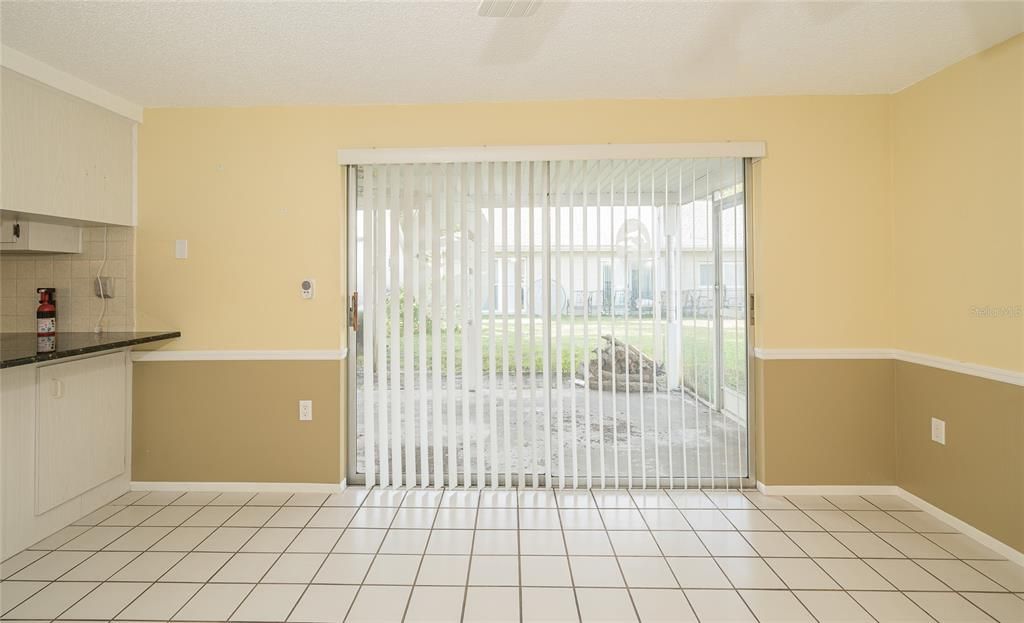 For Sale: $199,000 (2 beds, 2 baths, 1414 Square Feet)