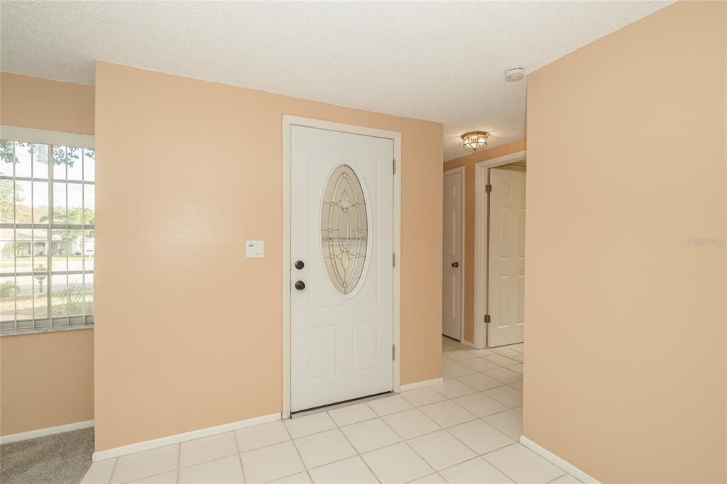 For Sale: $199,000 (2 beds, 2 baths, 1414 Square Feet)