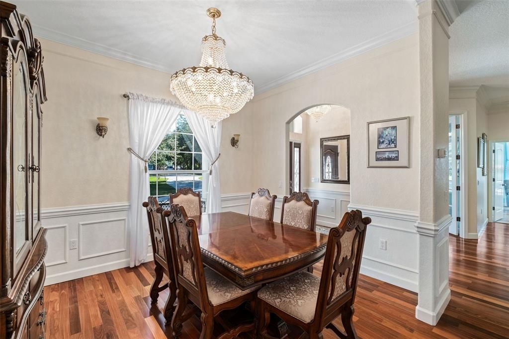 待售: $829,900 (5 贝兹, 3 浴室, 2915 平方英尺)