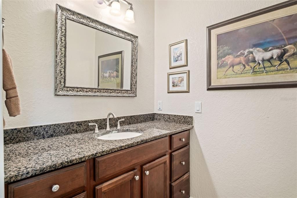 待售: $829,900 (5 贝兹, 3 浴室, 2915 平方英尺)