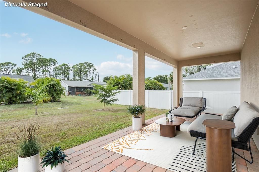 На продажу: $335,000 (3 спален, 2 ванн, 1974 Квадратных фут)