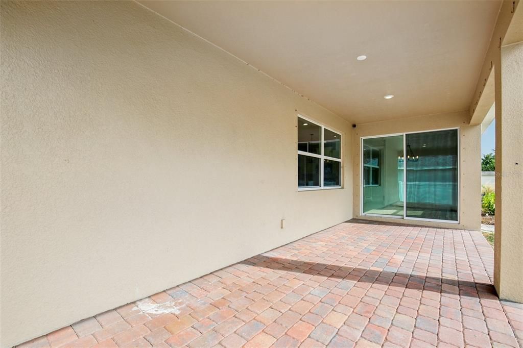 На продажу: $335,000 (3 спален, 2 ванн, 1974 Квадратных фут)