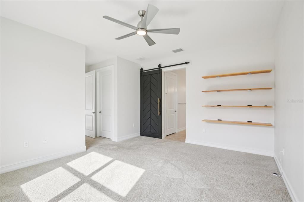 На продажу: $335,000 (3 спален, 2 ванн, 1974 Квадратных фут)