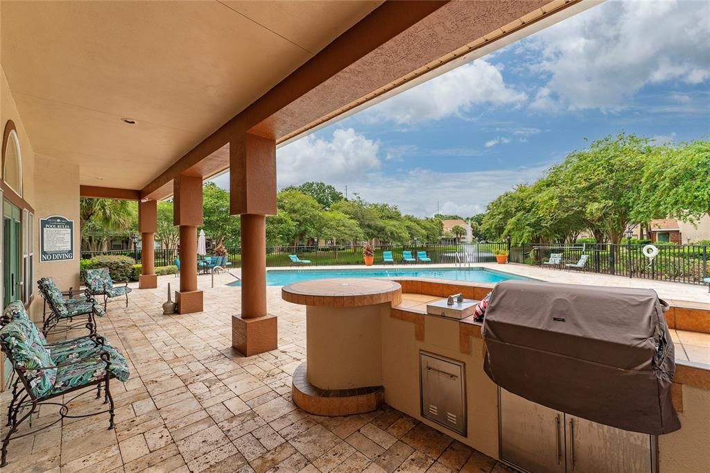 待售: $225,000 (2 贝兹, 2 浴室, 1103 平方英尺)