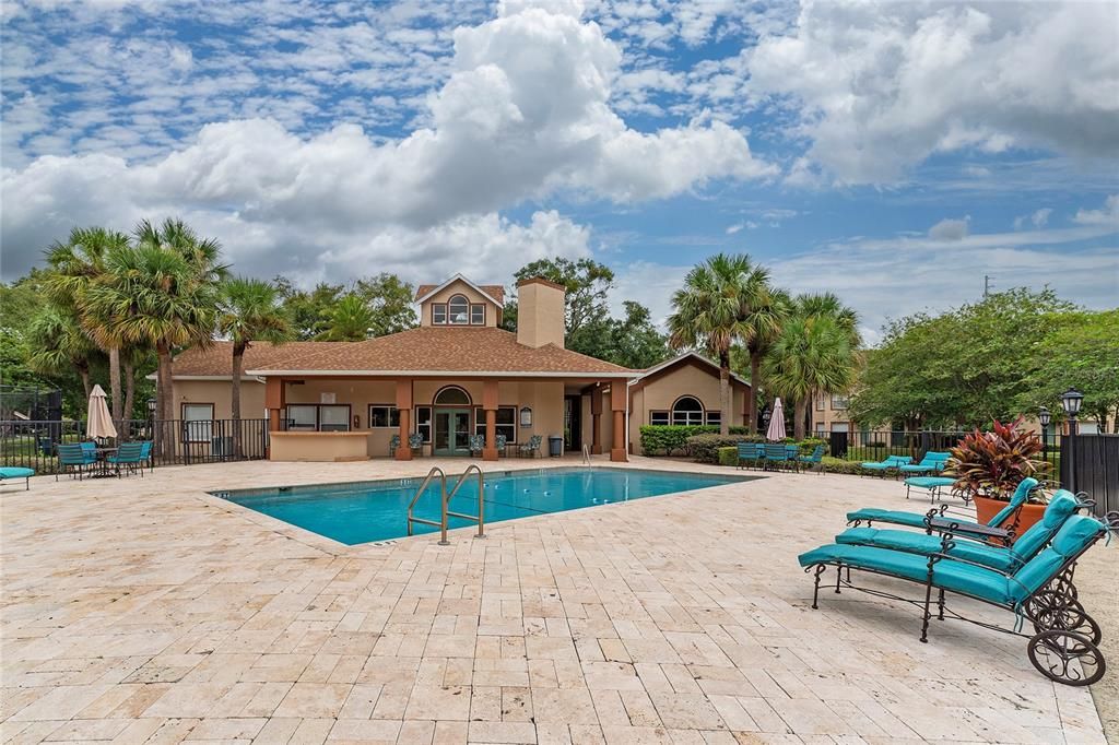 待售: $225,000 (2 贝兹, 2 浴室, 1103 平方英尺)