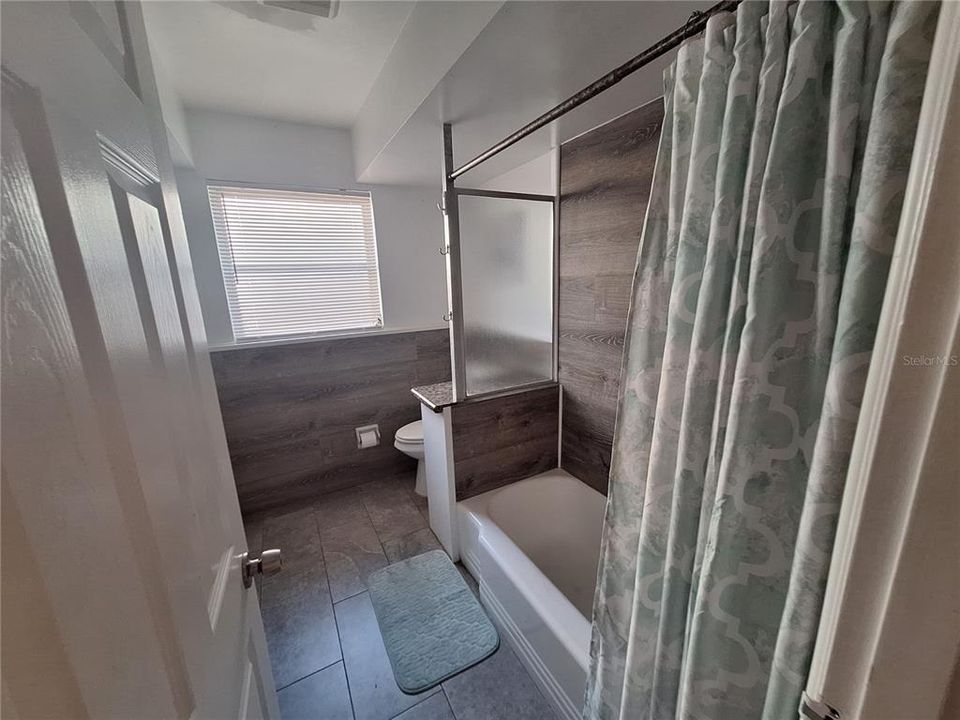 En Venta: $745,000 (4 camas, 2 baños, 2361 Pies cuadrados)