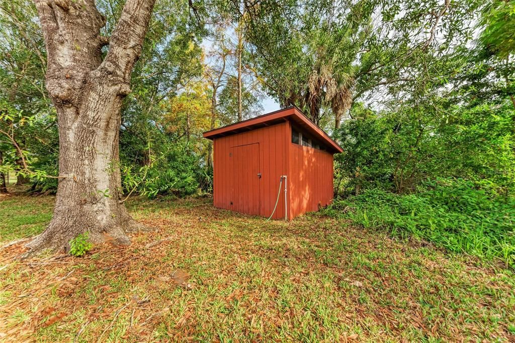 For Sale: $474,900 (3 beds, 1 baths, 850 Square Feet)