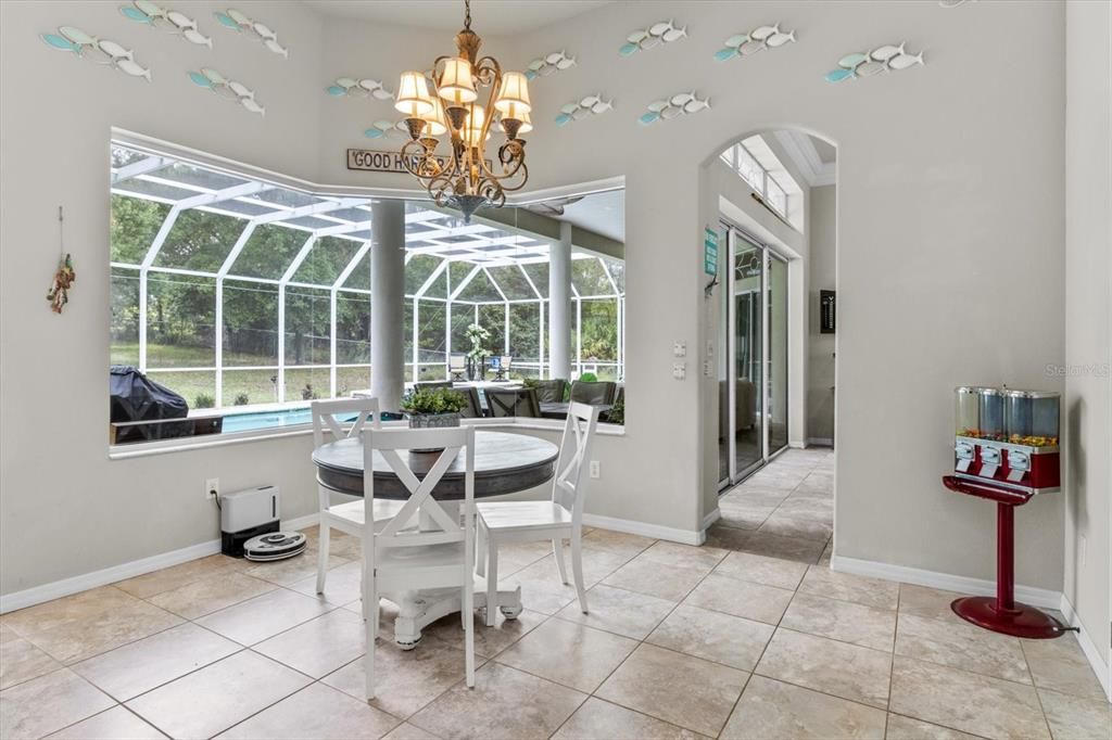 For Sale: $729,000 (3 beds, 3 baths, 3320 Square Feet)