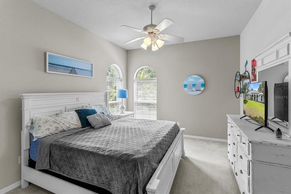 For Sale: $729,000 (3 beds, 3 baths, 3320 Square Feet)