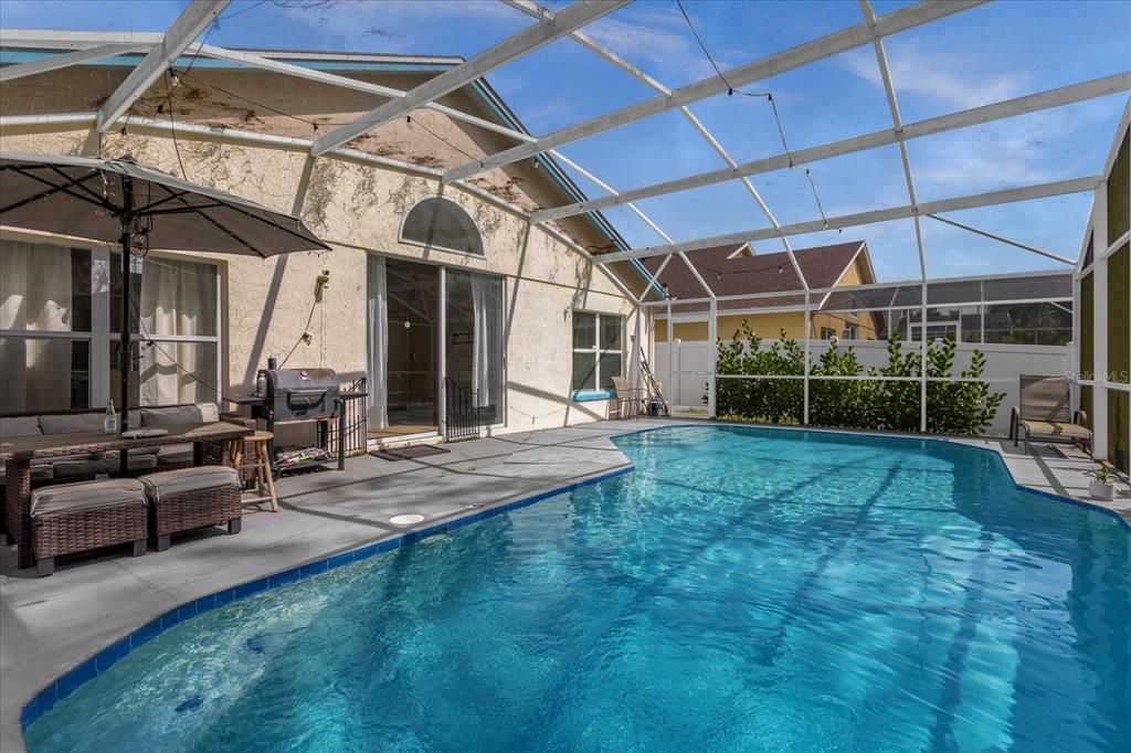 В аренду: $3,200 (4 спален, 2 ванн, 2084 Квадратных фут)