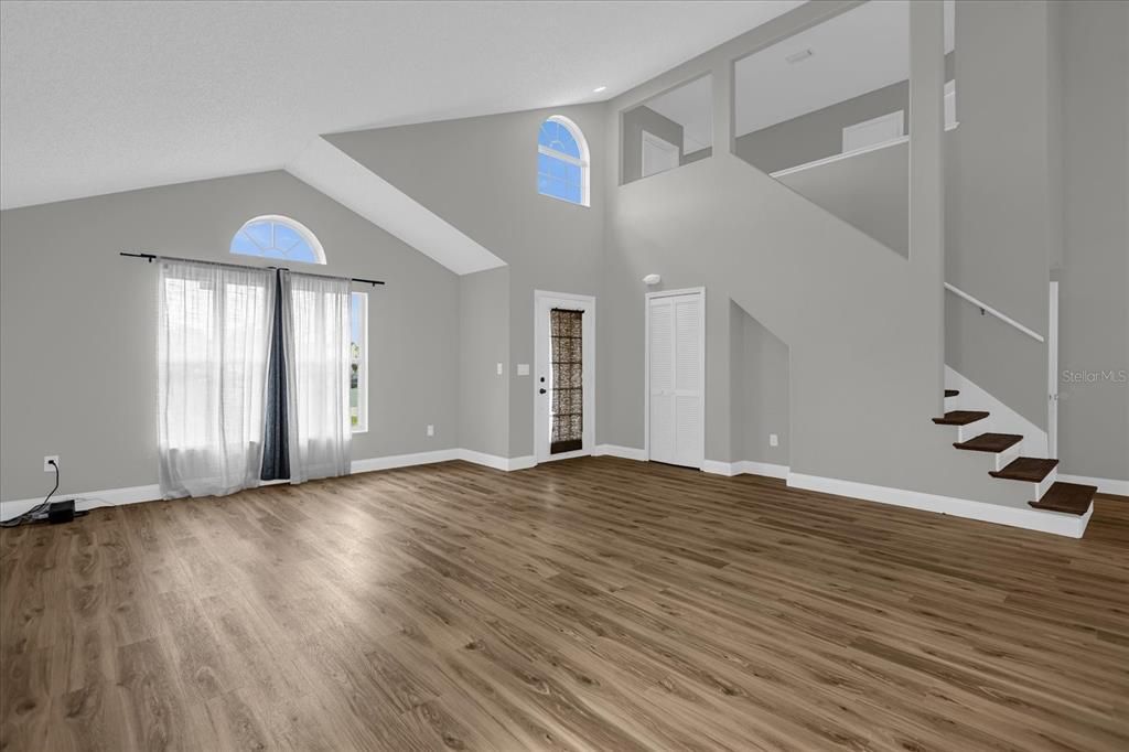 В аренду: $3,200 (4 спален, 2 ванн, 2084 Квадратных фут)