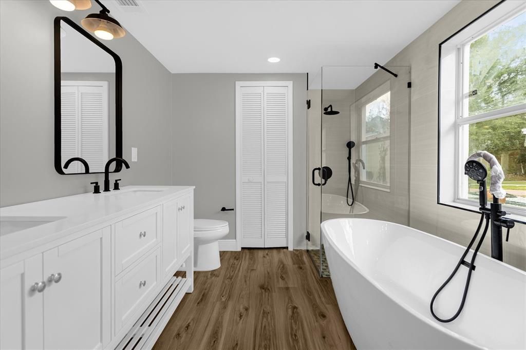 В аренду: $3,200 (4 спален, 2 ванн, 2084 Квадратных фут)