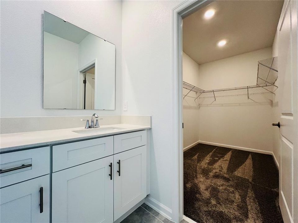 出租: $2,250 (3 贝兹, 2 浴室, 1796 平方英尺)