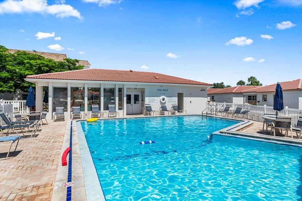 待售: $459,000 (2 贝兹, 2 浴室, 900 平方英尺)