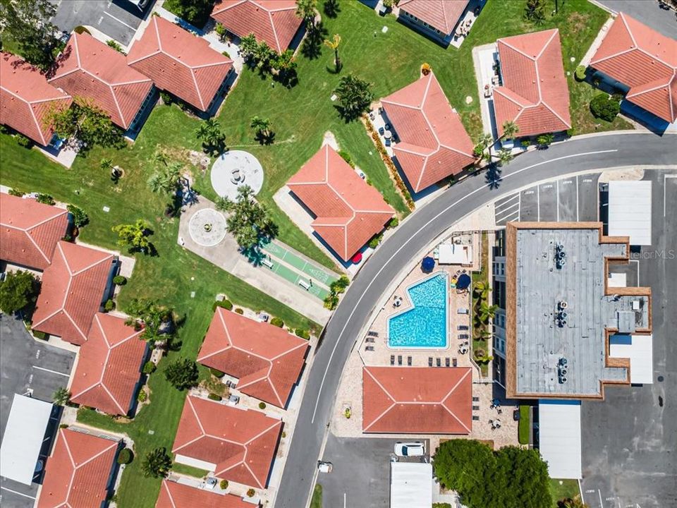 待售: $459,000 (2 贝兹, 2 浴室, 900 平方英尺)