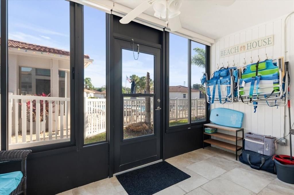 待售: $459,000 (2 贝兹, 2 浴室, 900 平方英尺)