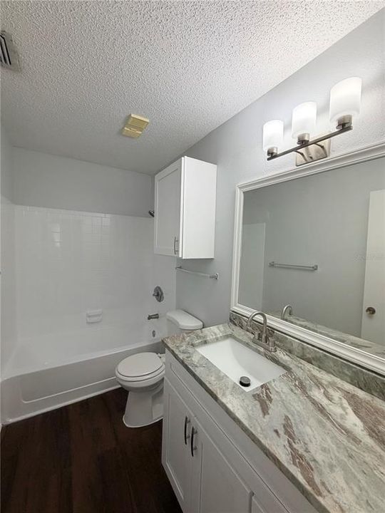 En Renta: $1,650 (2 camas, 2 baños, 918 Pies cuadrados)