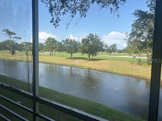 待售: $210,000 (3 贝兹, 2 浴室, 1390 平方英尺)