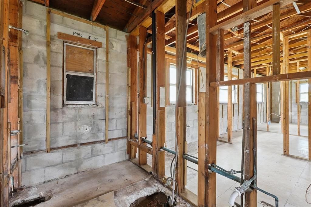 For Sale: $199,000 (3 beds, 2 baths, 1378 Square Feet)