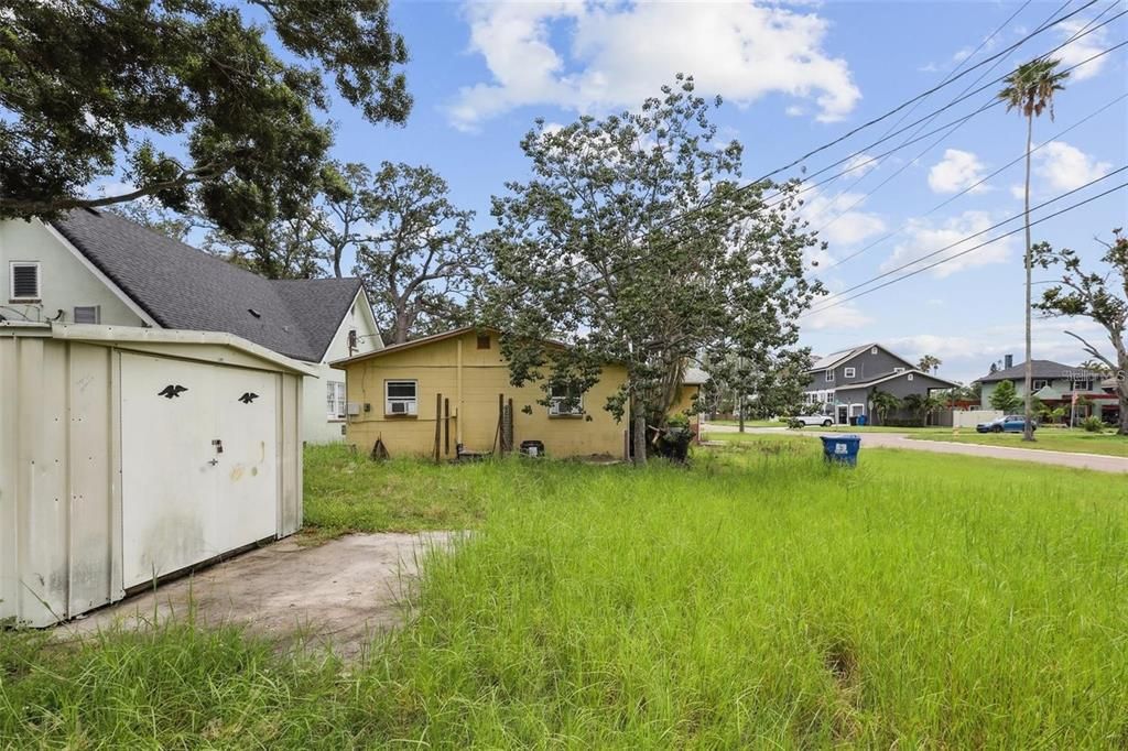 For Sale: $199,000 (3 beds, 2 baths, 1378 Square Feet)