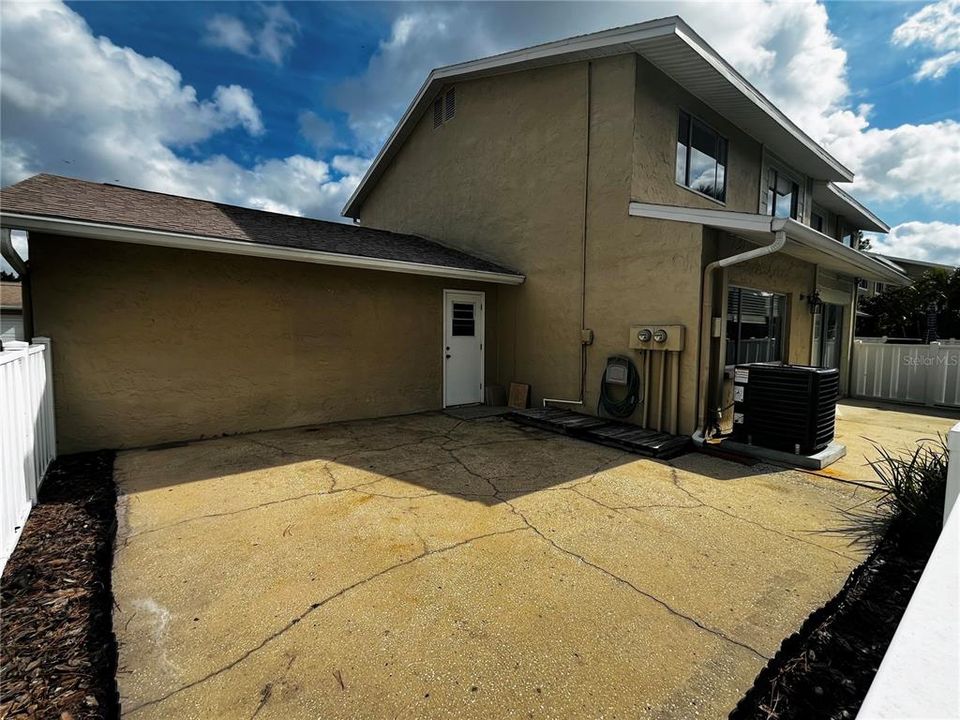 For Rent: $2,850 (4 beds, 2 baths, 1610 Square Feet)