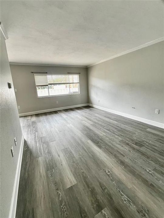 For Rent: $2,850 (4 beds, 2 baths, 1610 Square Feet)