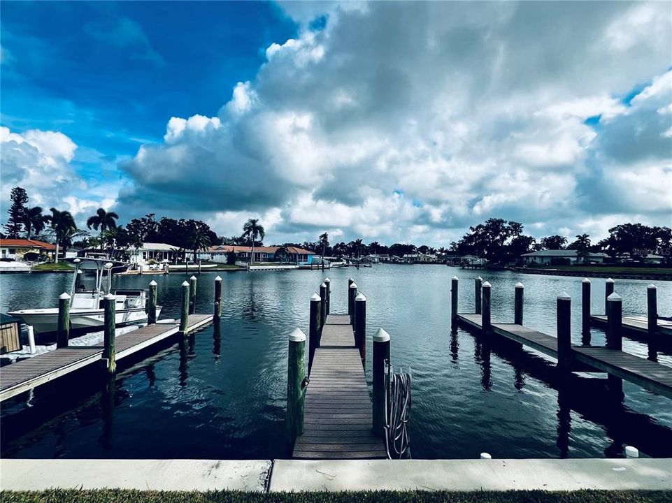 For Rent: $2,850 (4 beds, 2 baths, 1610 Square Feet)