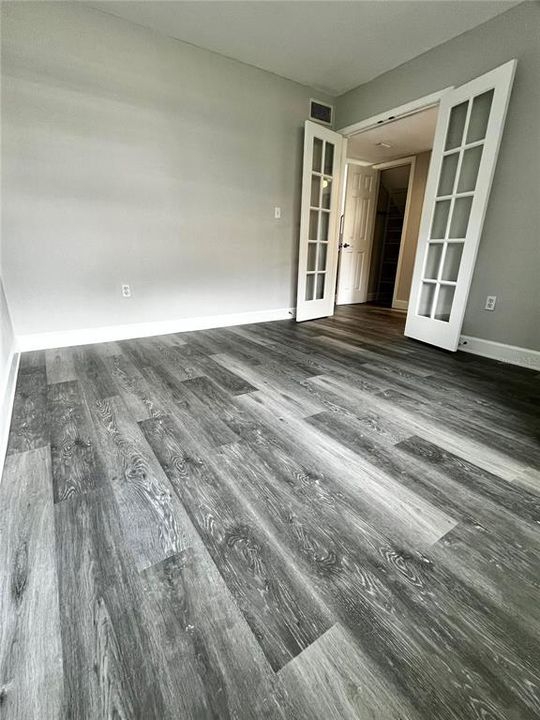 For Rent: $2,850 (4 beds, 2 baths, 1610 Square Feet)