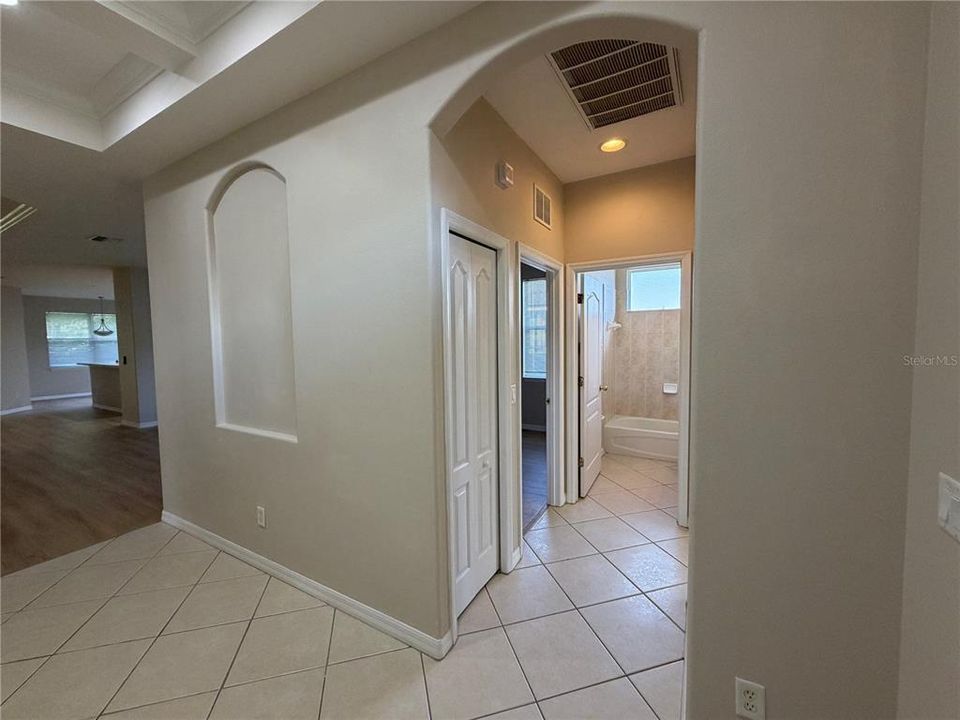 В аренду: $2,950 (4 спален, 2 ванн, 2123 Квадратных фут)