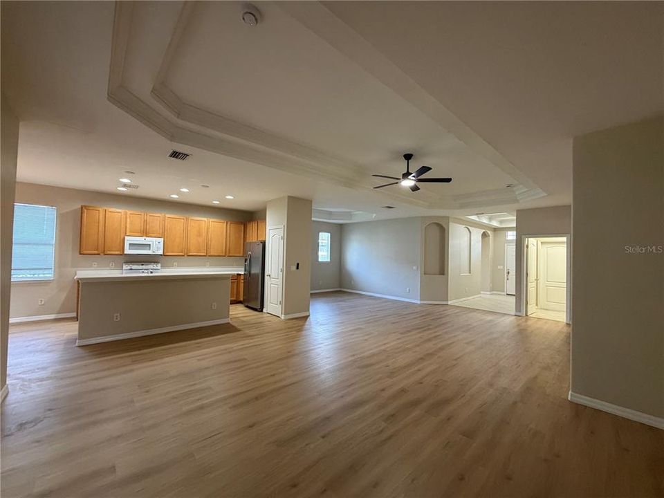 В аренду: $2,950 (4 спален, 2 ванн, 2123 Квадратных фут)