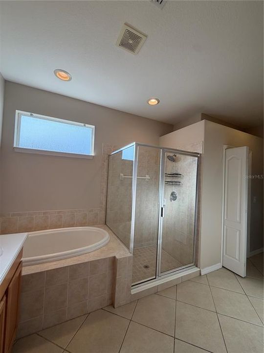 В аренду: $2,950 (4 спален, 2 ванн, 2123 Квадратных фут)