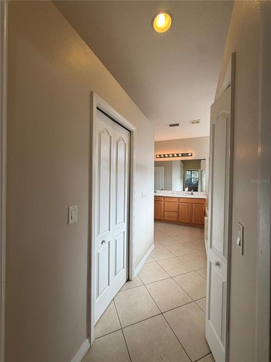 В аренду: $2,950 (4 спален, 2 ванн, 2123 Квадратных фут)