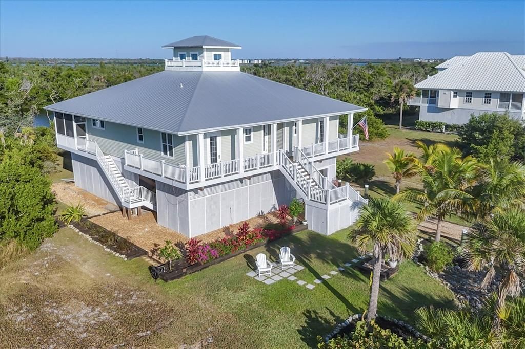 For Sale: $1,379,000 (3 beds, 2 baths, 2064 Square Feet)