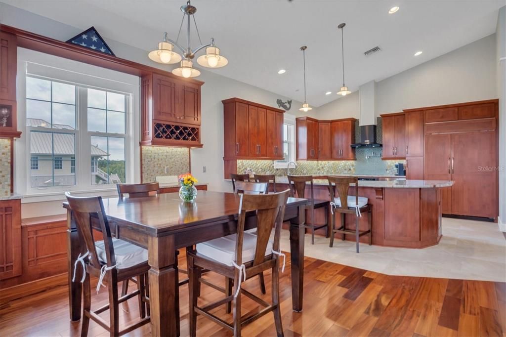 For Sale: $1,379,000 (3 beds, 2 baths, 2064 Square Feet)