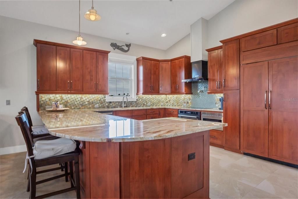 For Sale: $1,379,000 (3 beds, 2 baths, 2064 Square Feet)