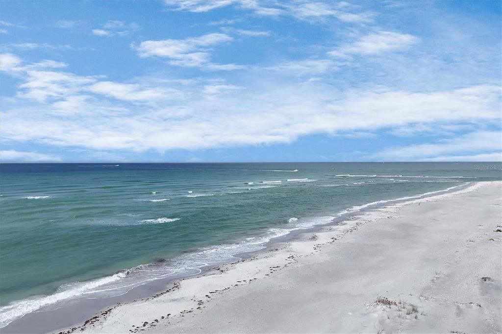 For Sale: $1,379,000 (3 beds, 2 baths, 2064 Square Feet)