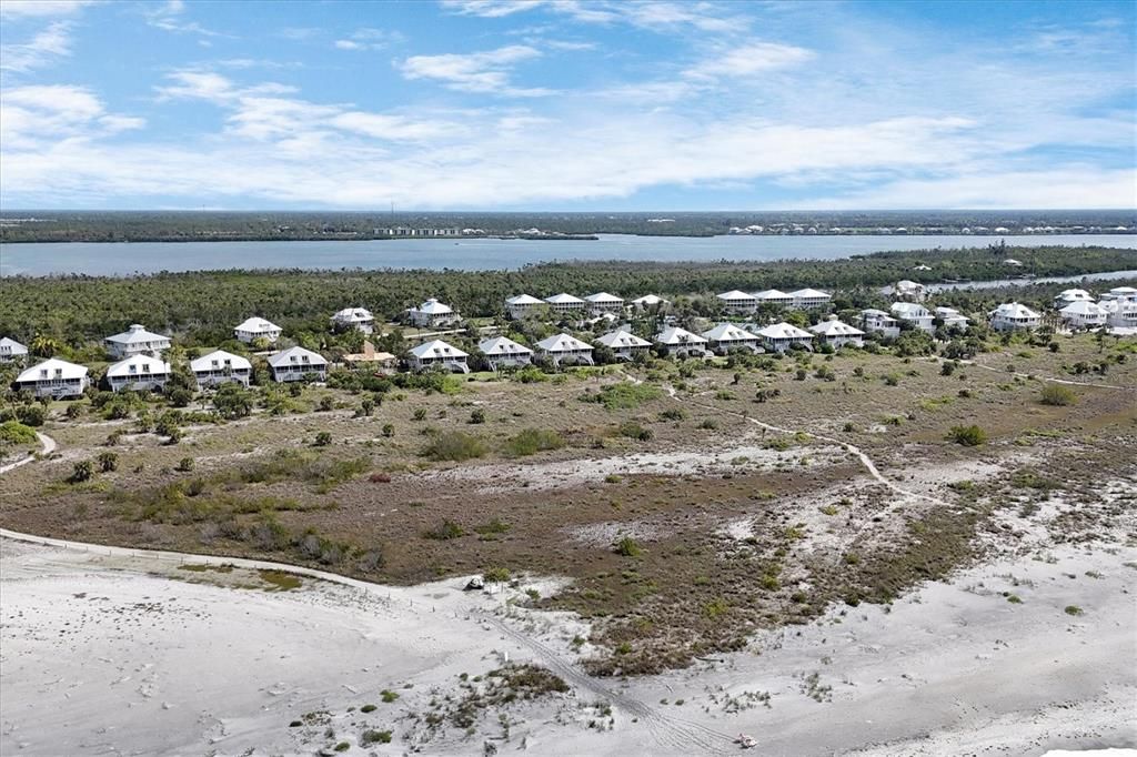 For Sale: $1,379,000 (3 beds, 2 baths, 2064 Square Feet)