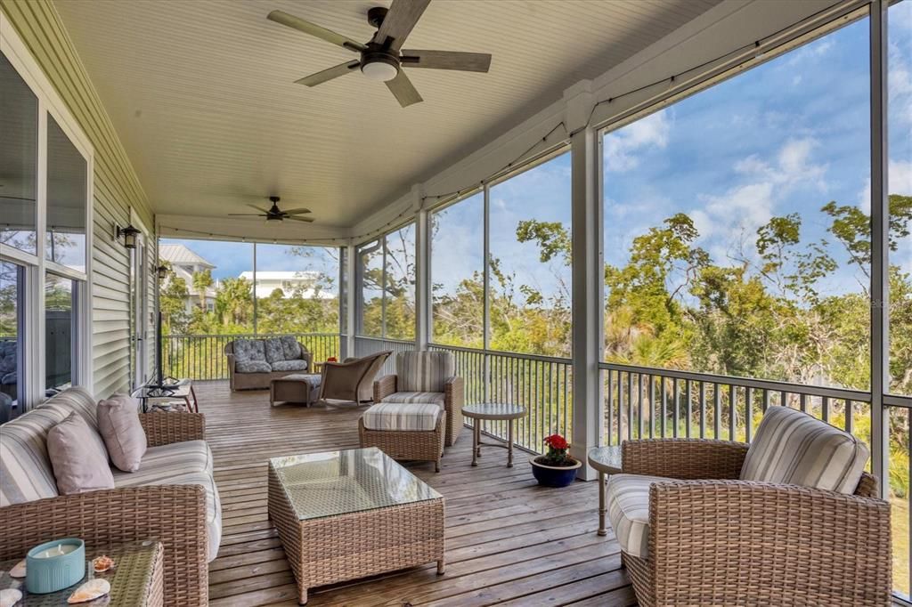 For Sale: $1,379,000 (3 beds, 2 baths, 2064 Square Feet)