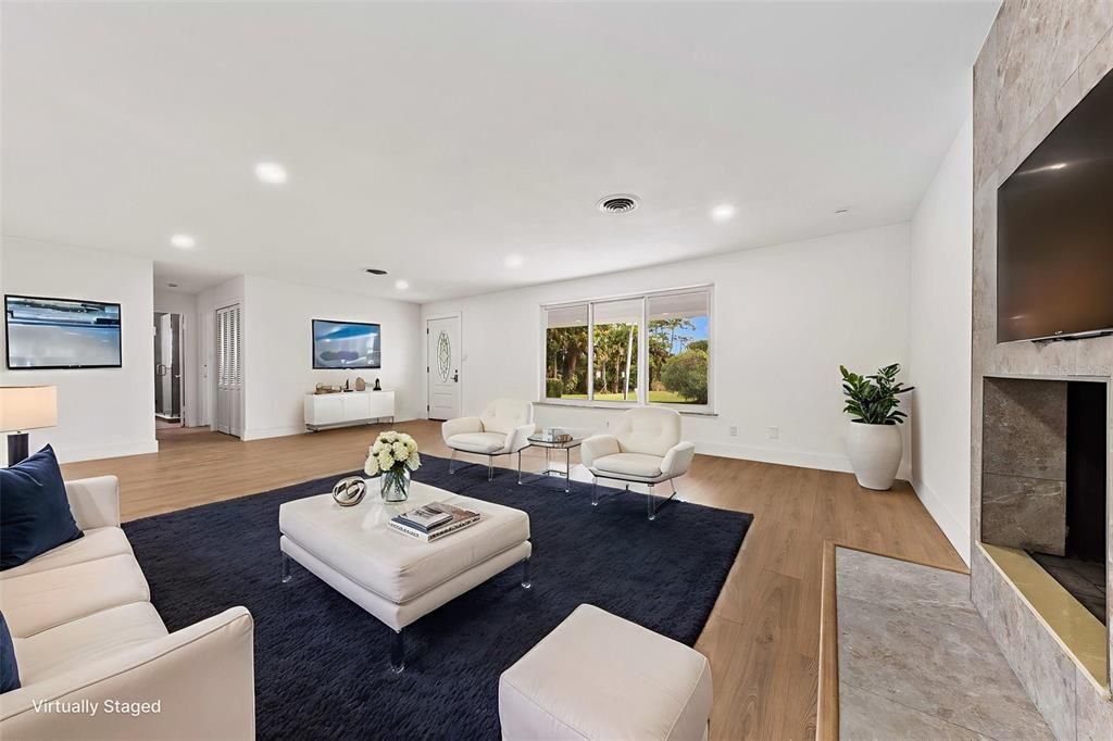 En Venta: $625,000 (4 camas, 2 baños, 2304 Pies cuadrados)