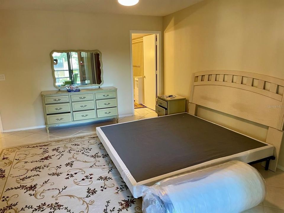 В аренду: $1,599 (2 спален, 2 ванн, 1471 Квадратных фут)