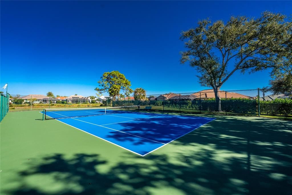 На продажу: $659,000 (3 спален, 2 ванн, 2086 Квадратных фут)