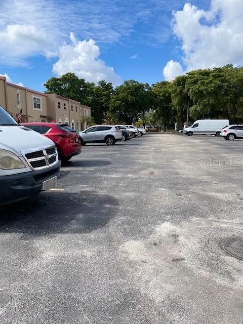 For Sale: $450,000 (2 beds, 1 baths, 1110 Square Feet)