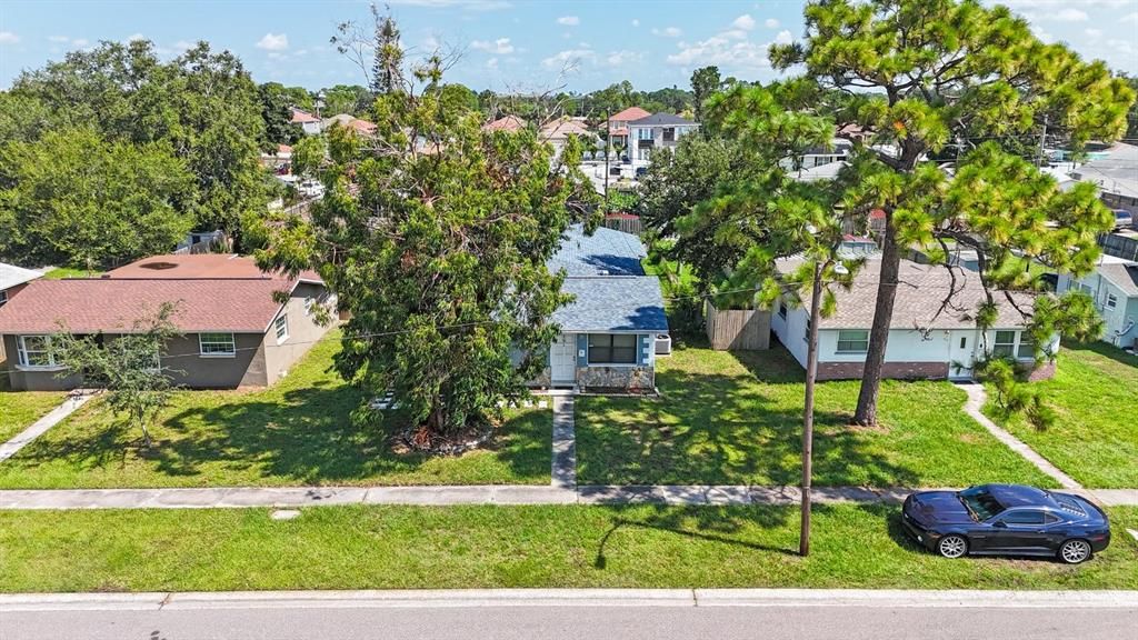 На продажу: $349,000 (2 спален, 2 ванн, 1255 Квадратных фут)