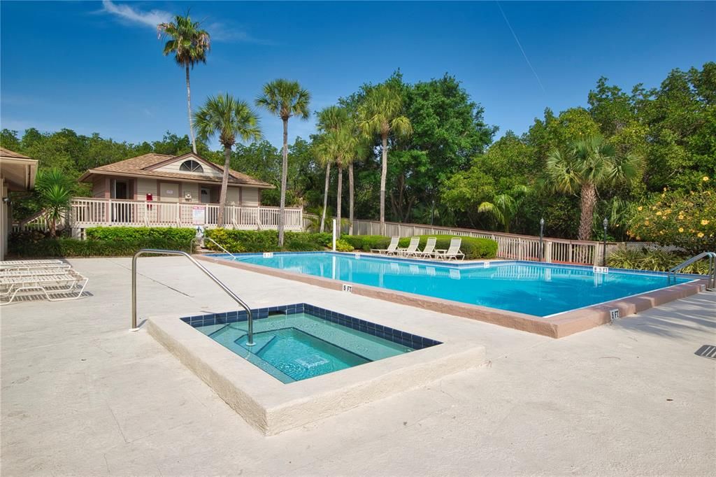 На продажу: $349,000 (2 спален, 2 ванн, 1255 Квадратных фут)