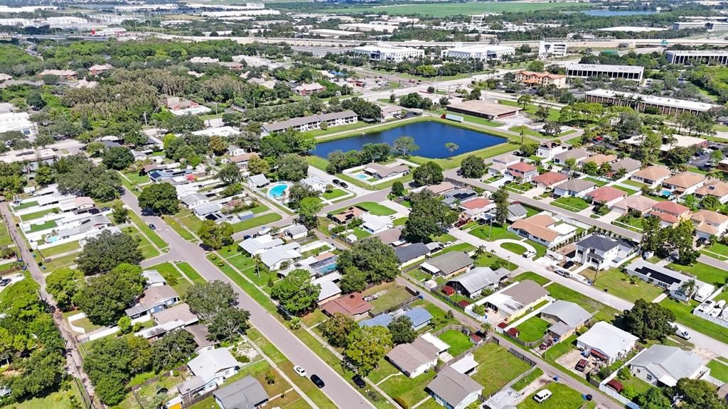 На продажу: $349,000 (2 спален, 2 ванн, 1255 Квадратных фут)